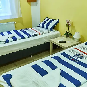 deniz-pension.inbudapesthotels.com/